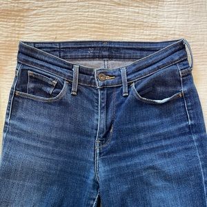 Women’s Levi Jeans - Size 26